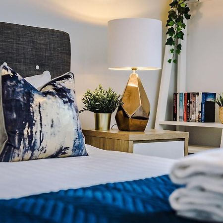 Host & Stay - Central Balcony Apt Liverpool Extérieur photo